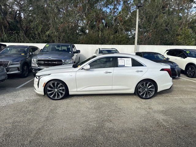 2022 Cadillac CT4 Premium Luxury