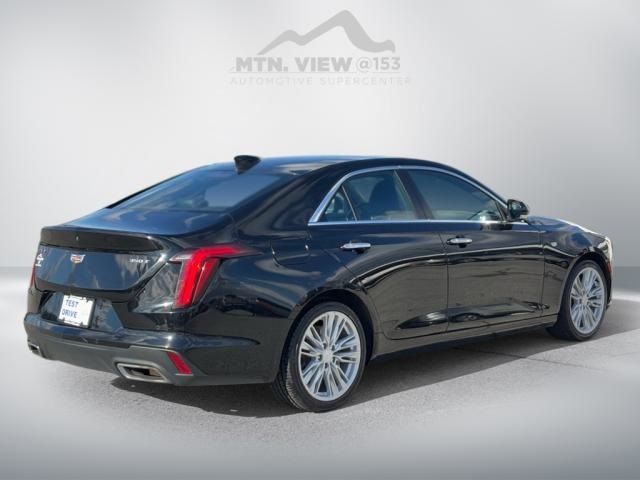 2022 Cadillac CT4 Premium Luxury