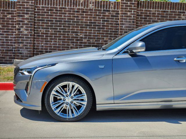 2022 Cadillac CT4 Premium Luxury