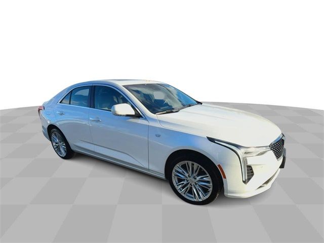 2022 Cadillac CT4 Premium Luxury