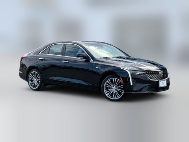 2022 Cadillac CT4 Premium Luxury