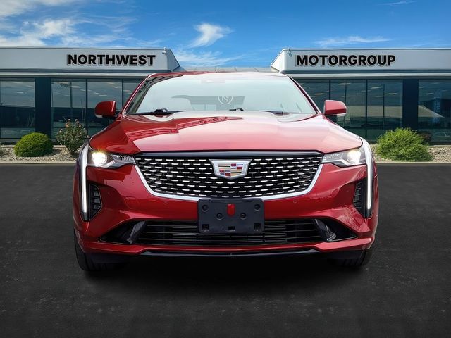 2022 Cadillac CT4 Premium Luxury