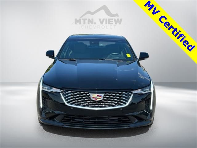 2022 Cadillac CT4 Premium Luxury