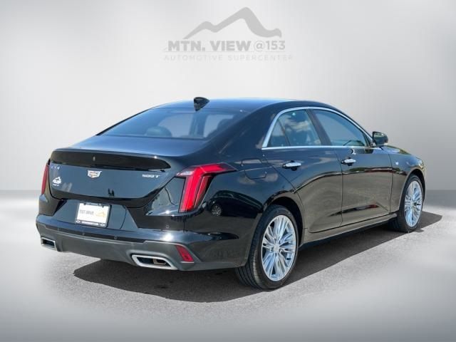 2022 Cadillac CT4 Premium Luxury