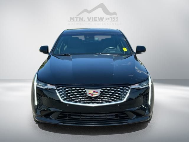 2022 Cadillac CT4 Premium Luxury