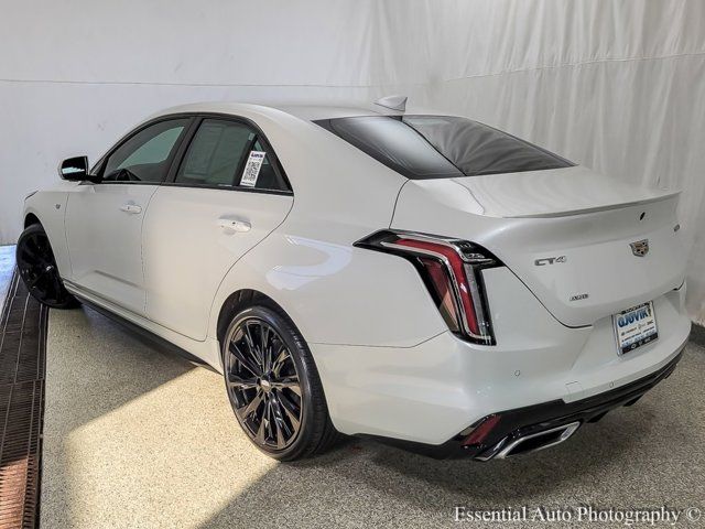 2022 Cadillac CT4 Sport