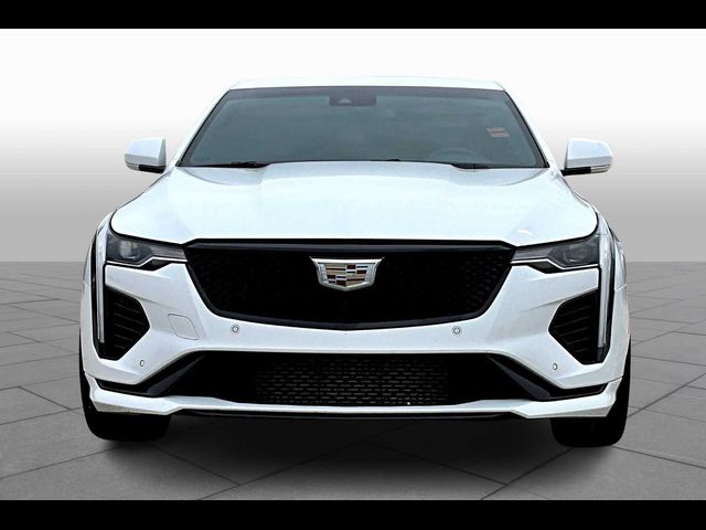 2022 Cadillac CT4-V Base