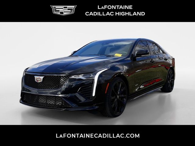 2022 Cadillac CT4-V Base