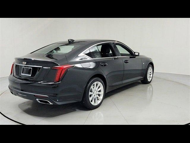 2022 Cadillac CT5 Luxury