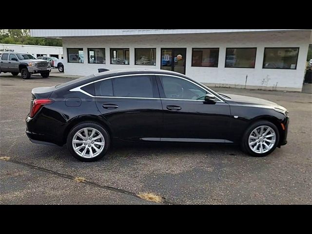 2022 Cadillac CT5 Luxury