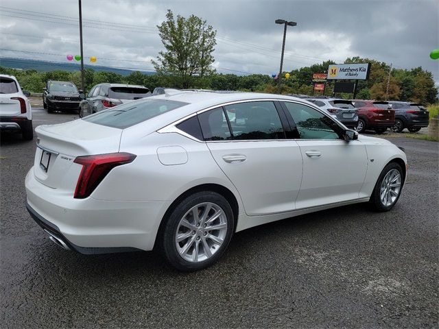 2022 Cadillac CT5 Luxury