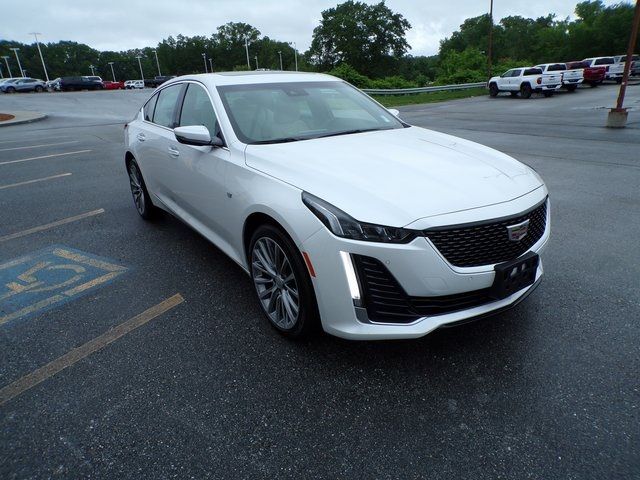 2022 Cadillac CT5 Premium Luxury