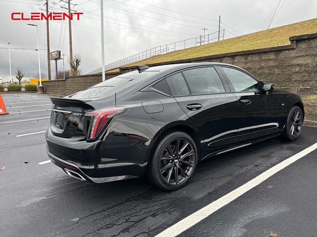 2022 Cadillac CT5 Sport