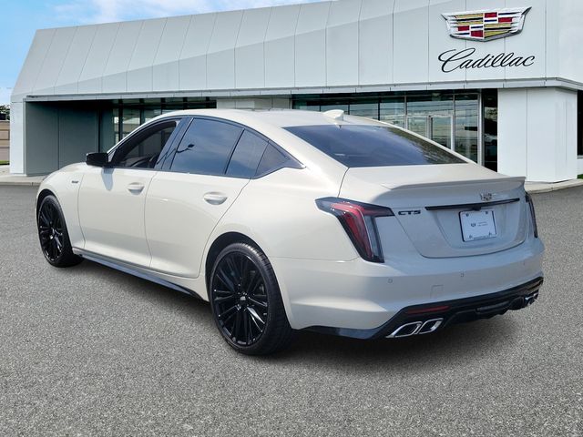 2022 Cadillac CT5-V Base