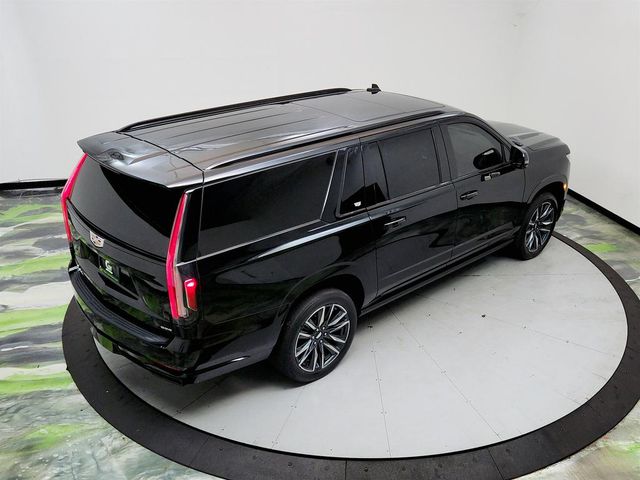 2022 Cadillac Escalade ESV Sport