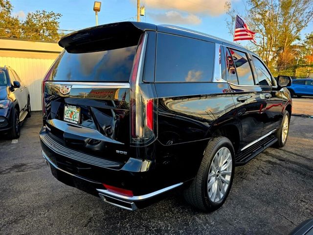2022 Cadillac Escalade Luxury