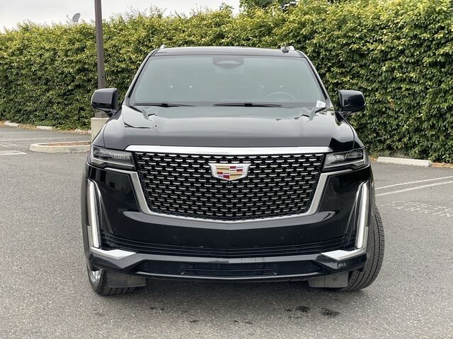 2022 Cadillac Escalade Luxury