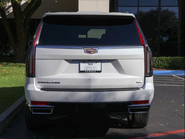 2022 Cadillac Escalade Luxury