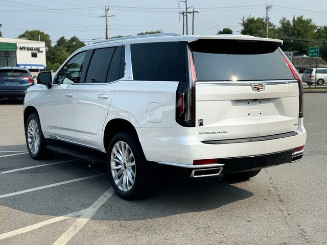 2022 Cadillac Escalade Luxury