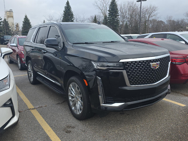 2022 Cadillac Escalade Luxury