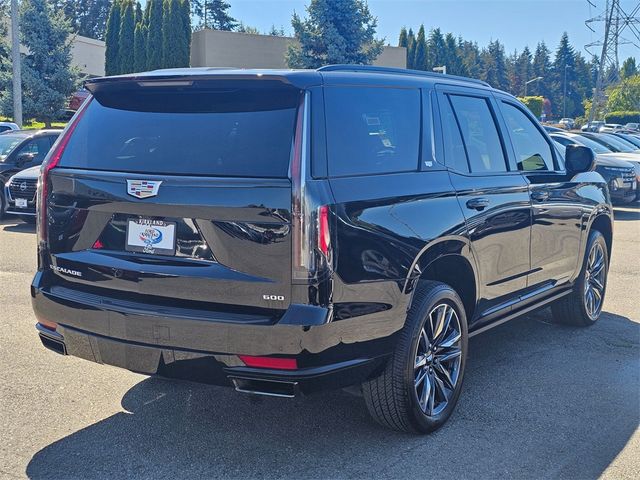2022 Cadillac Escalade Sport
