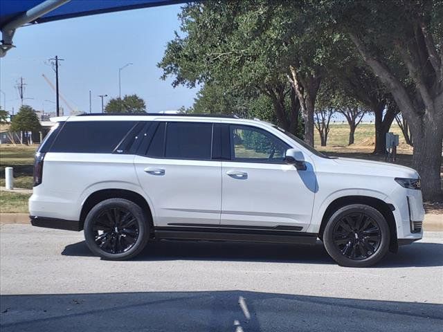 2022 Cadillac Escalade Sport