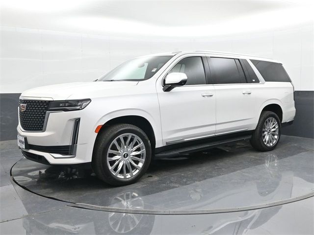 2022 Cadillac Escalade ESV Luxury