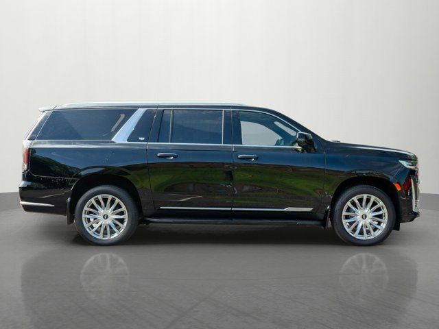 2022 Cadillac Escalade ESV Luxury