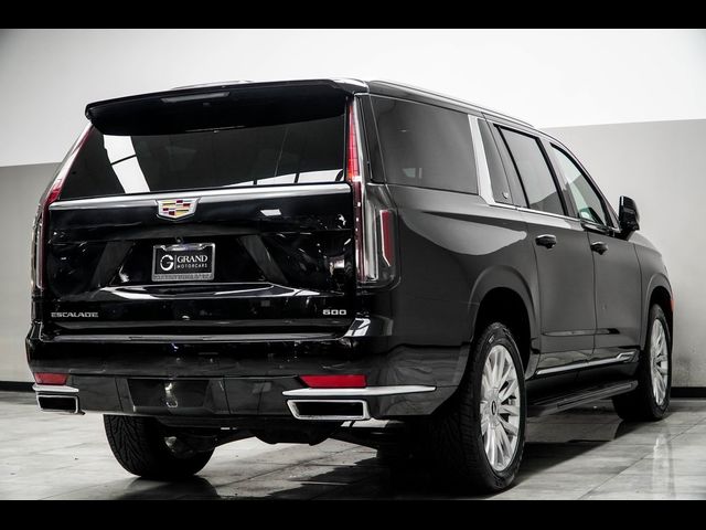 2022 Cadillac Escalade ESV Luxury