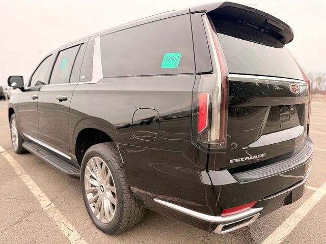 2022 Cadillac Escalade ESV Luxury