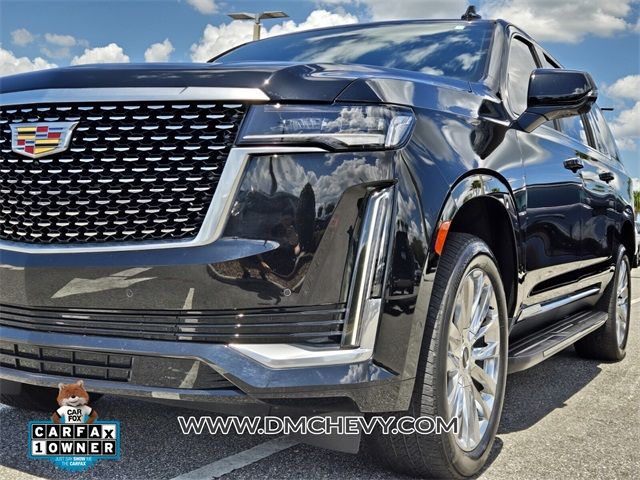 2022 Cadillac Escalade ESV Premium Luxury