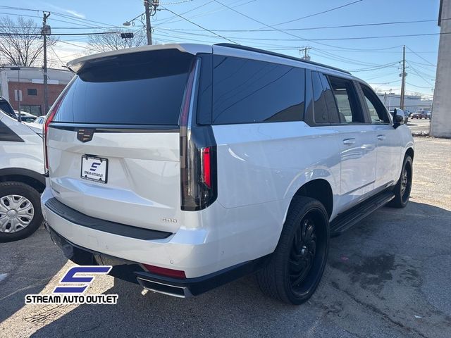 2022 Cadillac Escalade ESV Premium Luxury