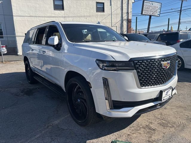 2022 Cadillac Escalade ESV Premium Luxury