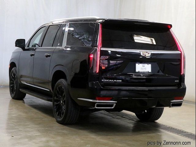 2022 Cadillac Escalade ESV Premium Luxury