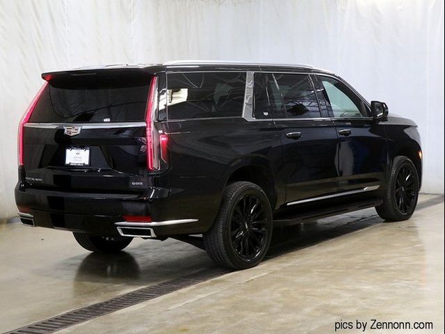 2022 Cadillac Escalade ESV Premium Luxury