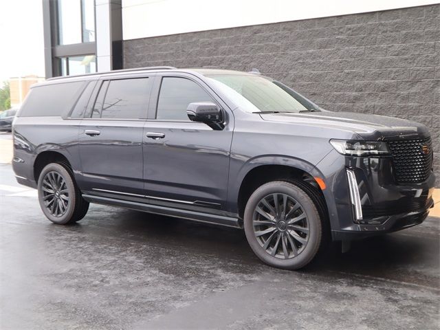 2022 Cadillac Escalade ESV Premium Luxury