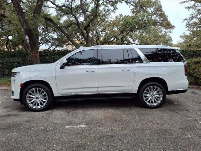 2022 Cadillac Escalade ESV Premium Luxury