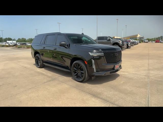 2022 Cadillac Escalade ESV Premium Luxury