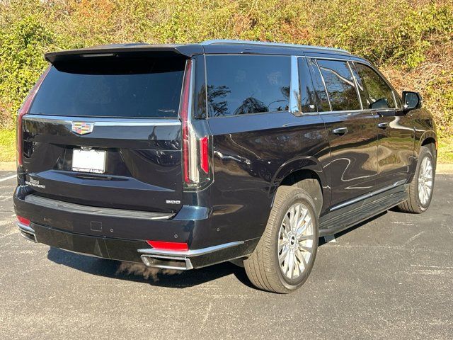 2022 Cadillac Escalade ESV Premium Luxury