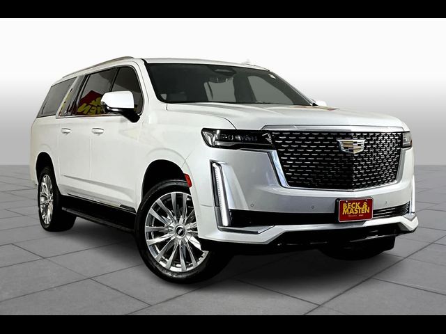 2022 Cadillac Escalade ESV Premium Luxury