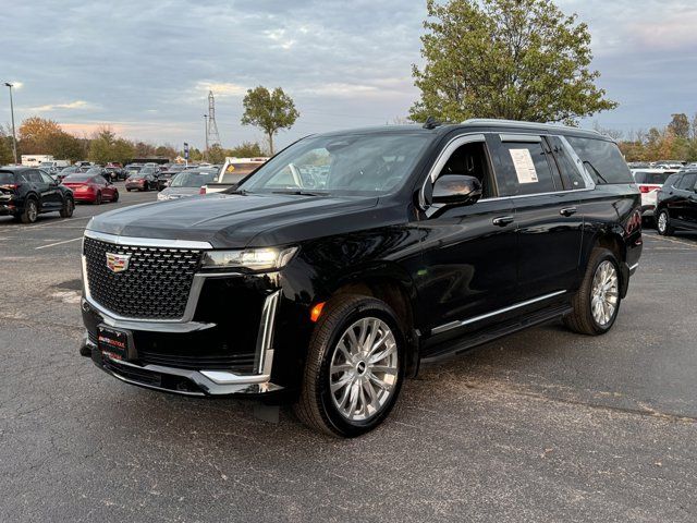 2022 Cadillac Escalade ESV Premium Luxury