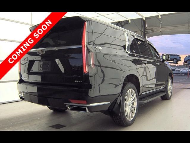 2022 Cadillac Escalade ESV Premium Luxury