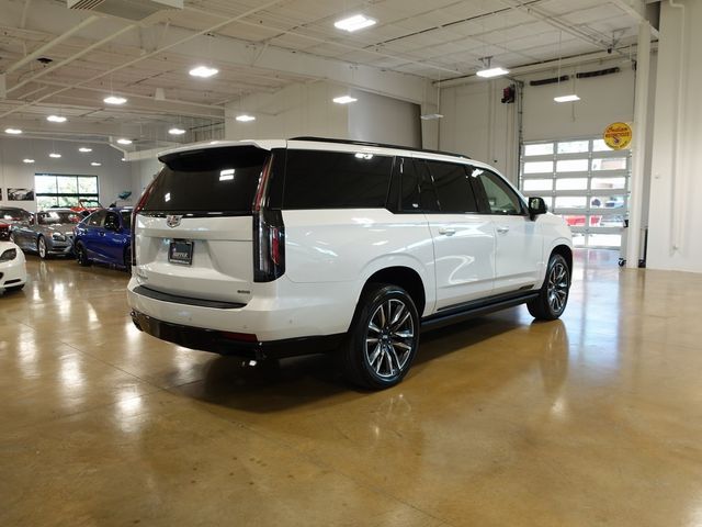 2022 Cadillac Escalade ESV Sport