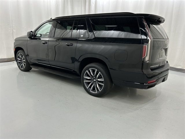 2022 Cadillac Escalade ESV Sport