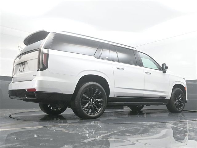 2022 Cadillac Escalade ESV Sport