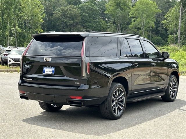 2022 Cadillac Escalade ESV Sport