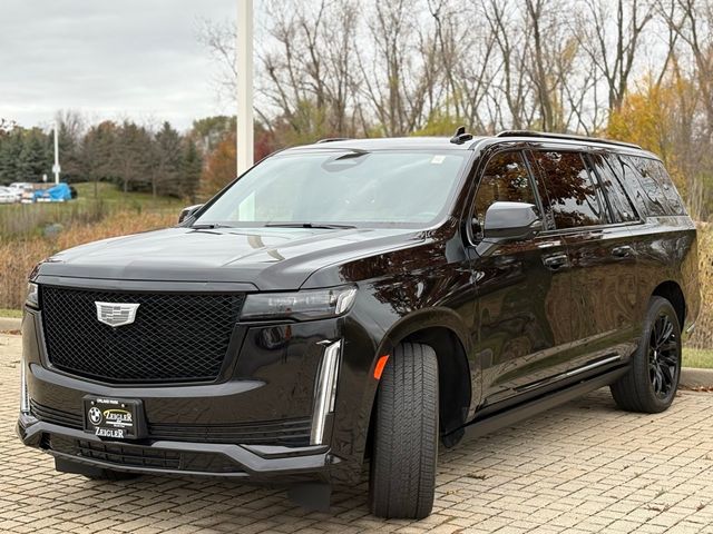 2022 Cadillac Escalade ESV Sport