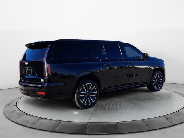 2022 Cadillac Escalade ESV Sport