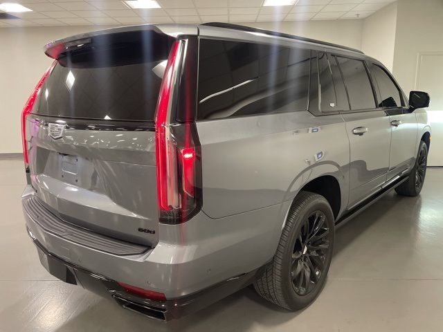 2022 Cadillac Escalade ESV Sport