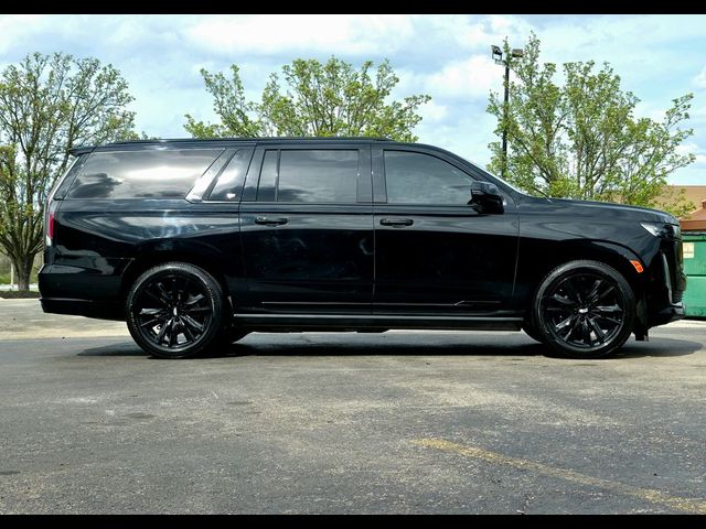2022 Cadillac Escalade ESV Sport
